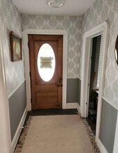 4 Lakehill Rd, Unit First Floor in Ballston Lake, NY - Building Photo - Building Photo