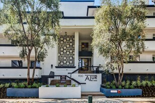 Alur Apartments in Pasadena, CA - Building Photo