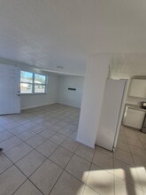 6989 Alken Cir in New Port Richey, FL - Building Photo - Building Photo