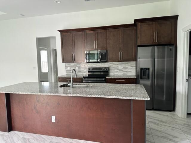 3882 SW Ridley St in Port St. Lucie, FL - Building Photo - Building Photo