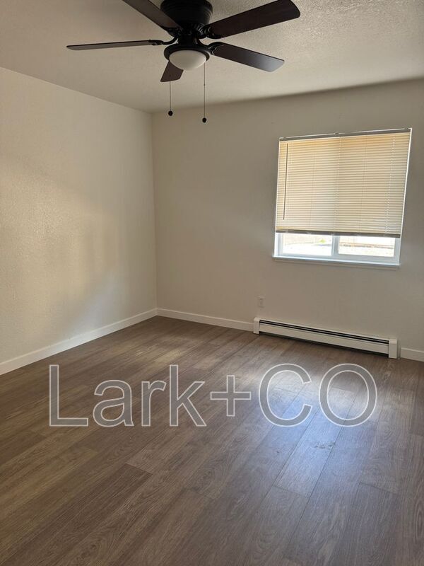 property at 3014 Mallard Dr