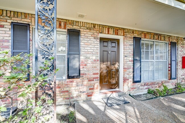 property at 3224 Timmons Ln