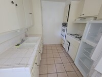 10419 Regent St, Unit 2 in Los Angeles, CA - Building Photo - Building Photo