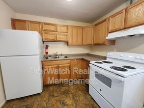 815 N Park St in Anchorage, AK - Building Photo - Building Photo