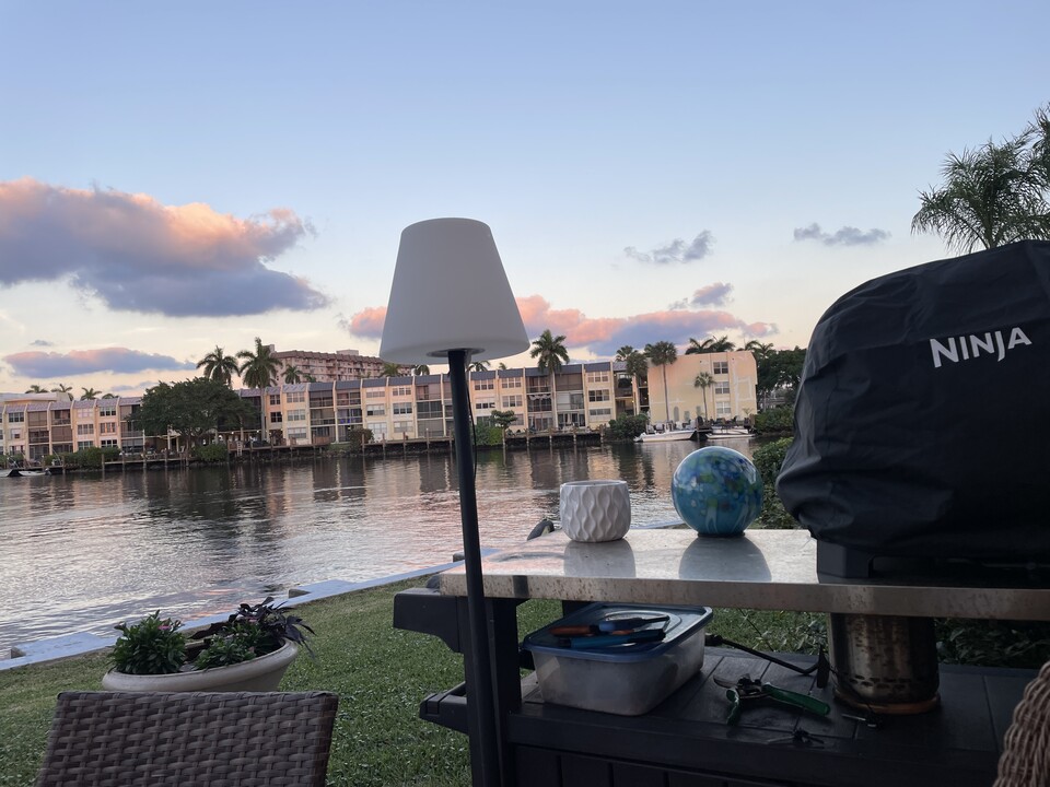 701 SE 7th Ave in Pompano Beach, FL - Building Photo