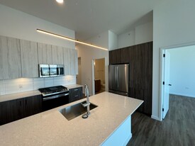 144 N Aberdeen St in Chicago, IL - Building Photo