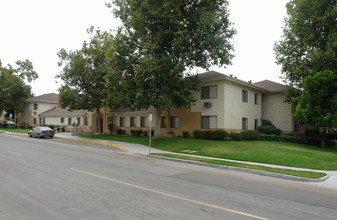 Tafoya Terrace in Moorpark, CA - Building Photo - Building Photo