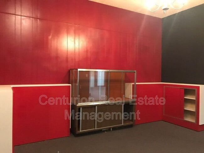 2221 Santiam Hwy SE photo'