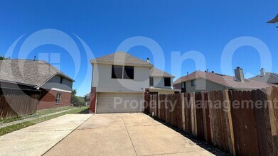 2210 Elm Falls Pl in Mesquite, TX - Building Photo - Building Photo