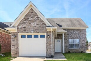 2807 Maggie Woods Ln in Arlington, TN - Building Photo