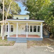 2207 Bell St in Columbus, GA - Building Photo