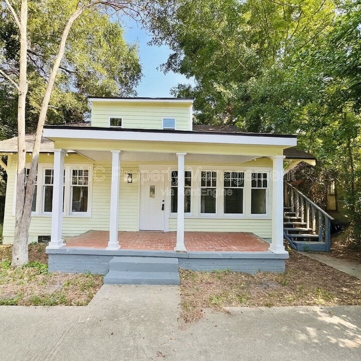 2207 Bell St in Columbus, GA - Building Photo