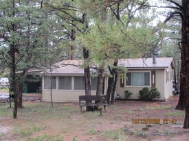 4400 W Mogollon Dr in Show Low, AZ - Building Photo