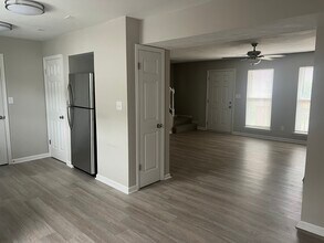 4750 Hollis Rd, Unit 4750 Holllis Road in Virginia Beach, VA - Foto de edificio - Building Photo