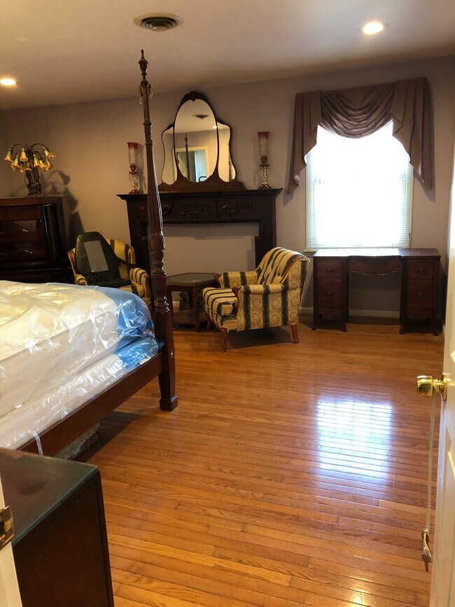 675 S Springfield Ave in Springfield, NJ - Building Photo - Building Photo