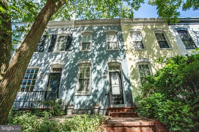property at 830 New Hampshire Ave NW