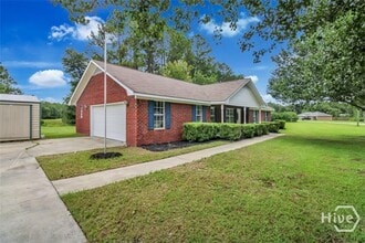 137 Pat Priester Dr in Ludowici, GA - Building Photo - Building Photo