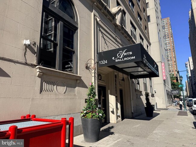 property at 1324 Locust St