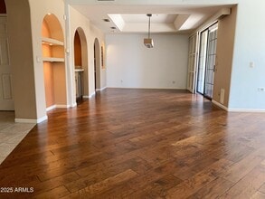 8100 E Camelback Rd in Scottsdale, AZ - Building Photo - Building Photo