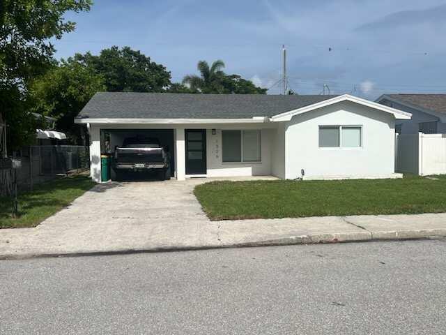 1326 N K St in Lake Worth, FL - Building Photo