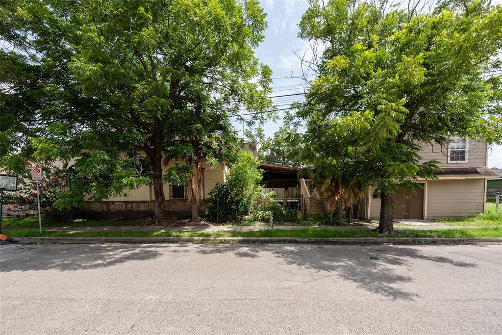 1614 Ryon St in Houston, TX - Building Photo