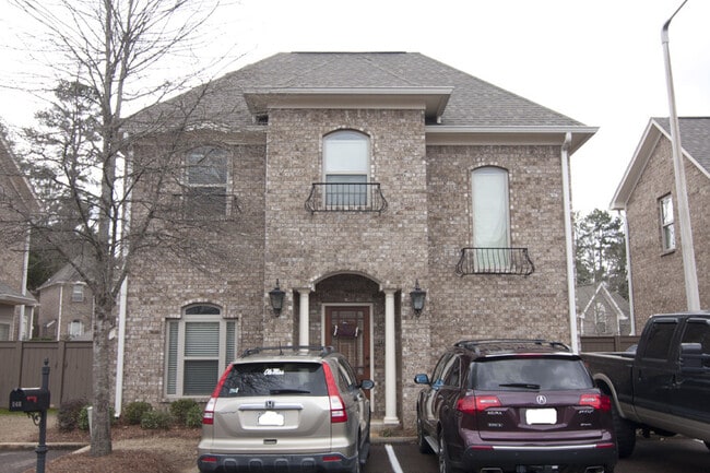 140 Fallsgrove Dr in Oxford, MS - Building Photo - Building Photo