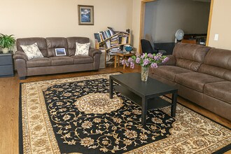 585 Casey Ct in Aurora, IL - Building Photo - Building Photo