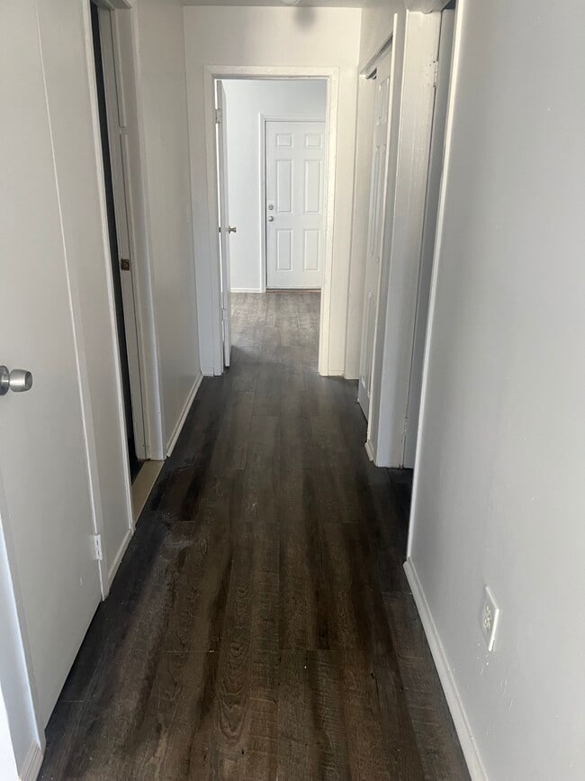54 Ravine Ave, Unit 1
