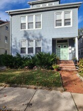 25 Sunnyside Terrace in East Orange, NJ - Building Photo - Building Photo