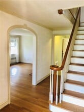 203 Ballard Dr in West Hartford, CT - Building Photo - Building Photo