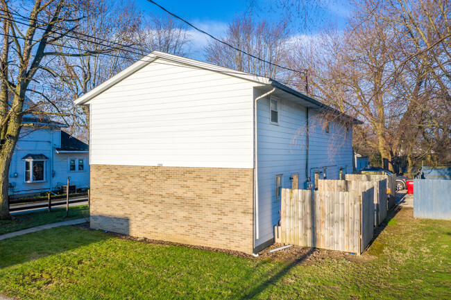 1008 S Blanchard St in Findlay, OH - Building Photo - Building Photo