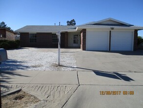 3341 Wayside St in El Paso, TX - Building Photo - Building Photo