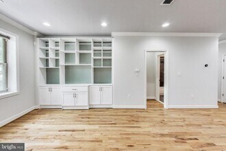 430 Irving St NW in Washington, DC - Building Photo - Building Photo