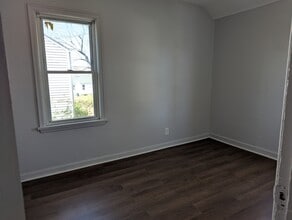 1614 E Whittier St in Columbus, OH - Building Photo - Building Photo