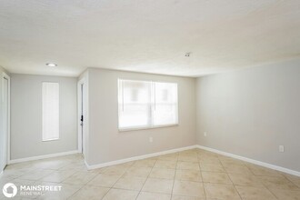 4546 Barton Dr in Sarasota, FL - Building Photo - Building Photo