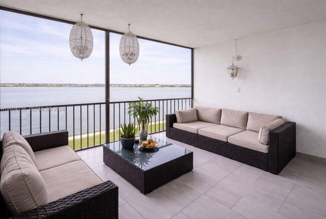 property at 1175 NE Miami Gardens Dr