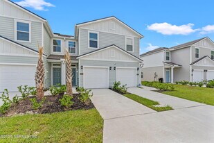 5966 Ortega Hills Dr in Jacksonville, FL - Building Photo