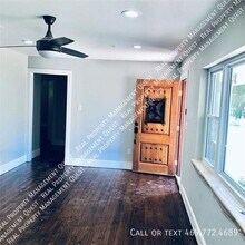 4310 Vandervort Dr in Dallas, TX - Building Photo - Building Photo