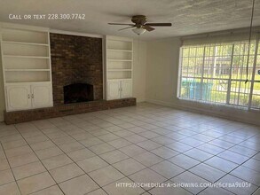 107 Deanna St in Gulfport, MS - Building Photo - Building Photo
