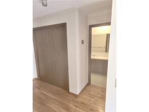 6060 52nd St N in Oakdale, MN - Building Photo - Building Photo