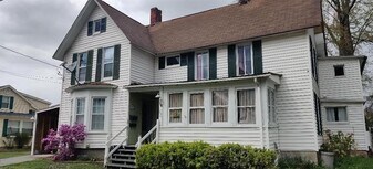 54 Cedar St in Hornell, NY - Building Photo