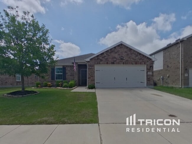 property at 1636 Vernon Dr