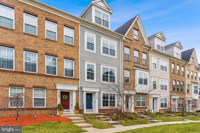 7203 Silver Thorn Way in Beltsville, MD - Building Photo - Building Photo