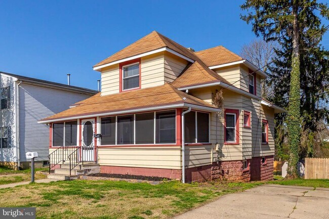 512 Broadway in Westville, NJ - Building Photo - Building Photo
