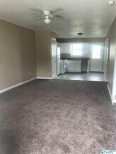 2913 Wimberly Dr SW-Unit -D in Decatur, AL - Building Photo - Building Photo