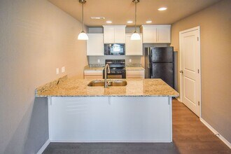 816 Hindman Dr in Prairie Grove, AR - Building Photo - Building Photo