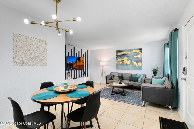 1029 Park Dr in Indian Harbour Beach, FL - Foto de edificio - Building Photo