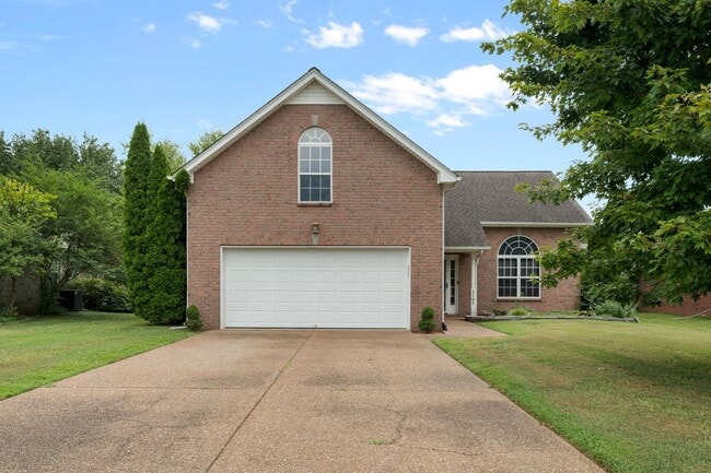 property at 1107 Saddle Creek Dr