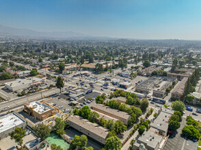 Sierra Villas in Chatsworth, CA - Building Photo - Building Photo