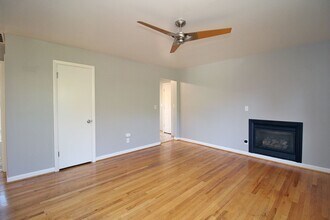 820 NE Sumner St in Portland, OR - Building Photo - Building Photo